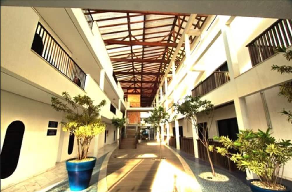 Hotel Atlântico Bombinhas Extérieur photo